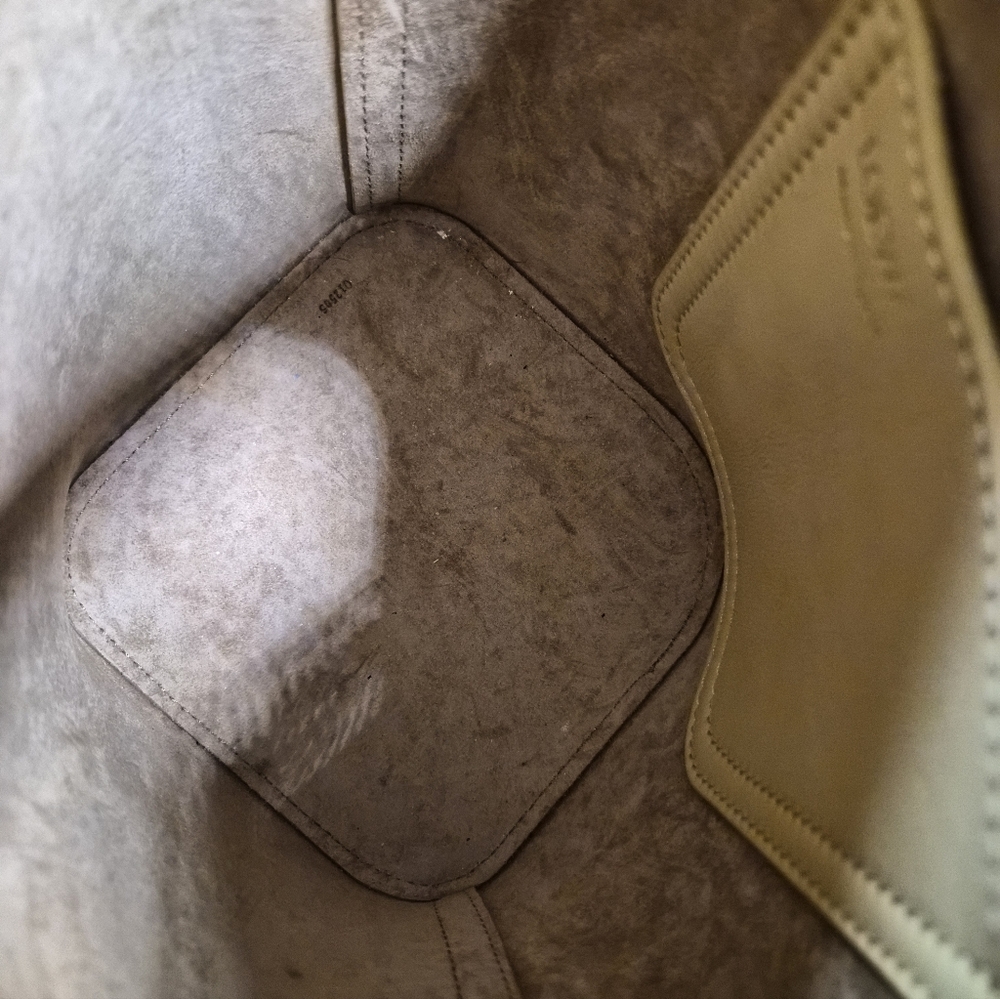 Loewe Mini Bucket Bag Smooth calfskin Dark Butter - Picture 8 of 8